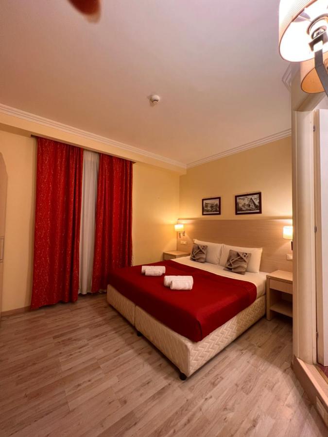 Booking House Rome Hotel Buitenkant foto