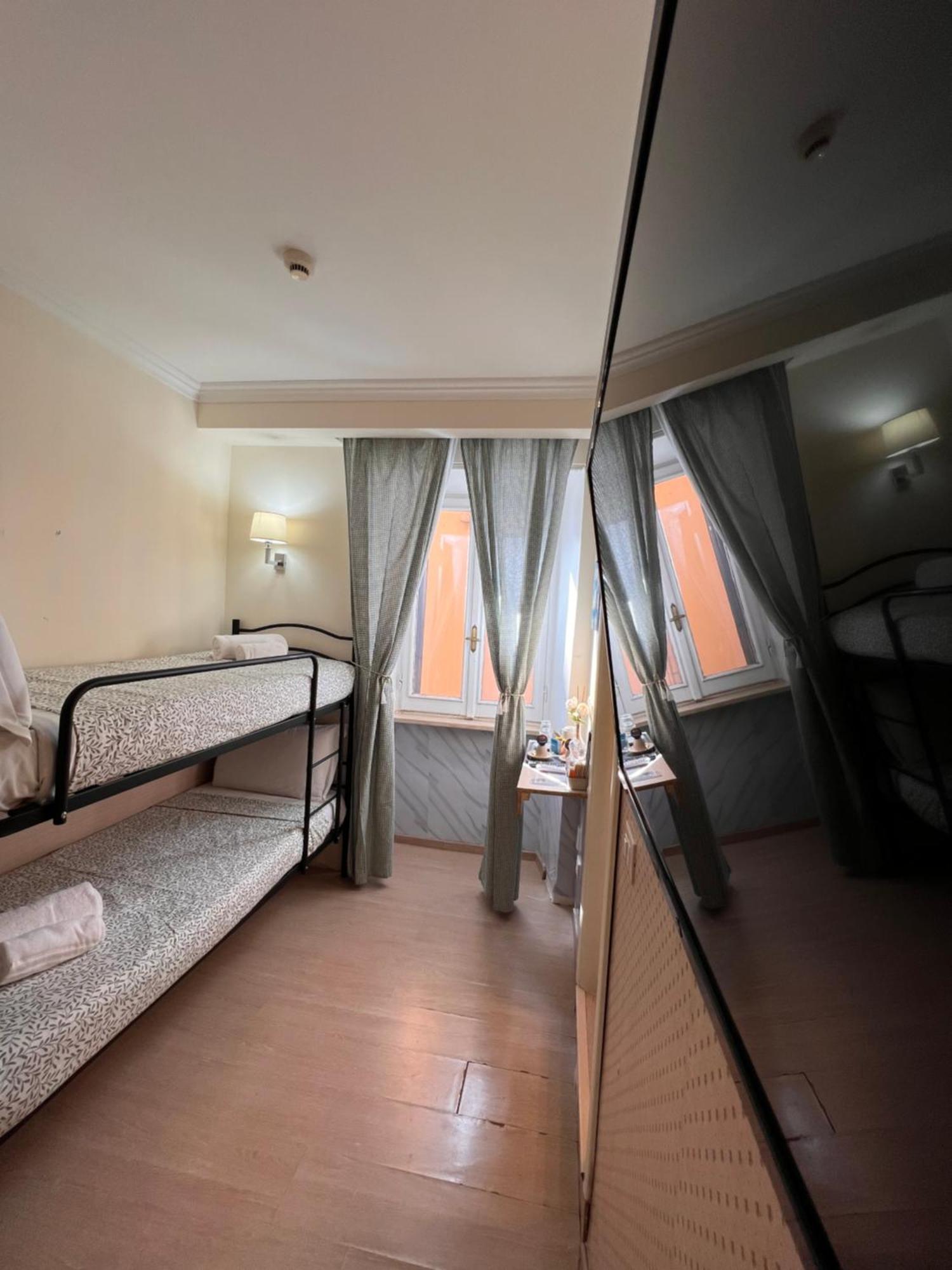 Booking House Rome Hotel Buitenkant foto